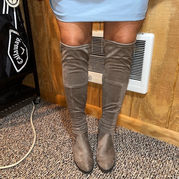 Unisa Adivan Over The Knee Boots Taupe Faux Suede Size 71/2 M - Picture 9 of 11